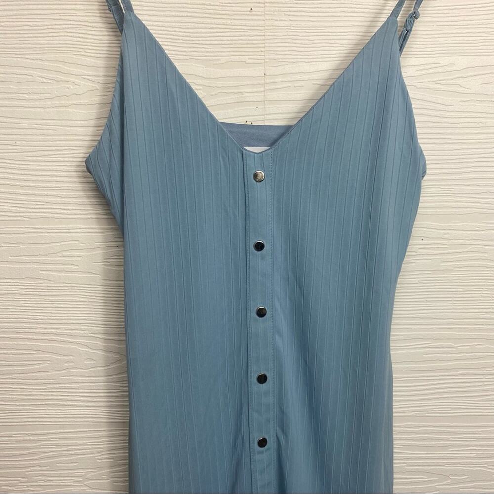 Superdown Revolve Ribbed light blue button front Dress Size Medium - Picture 2 of 8